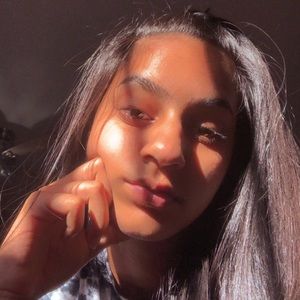 Meet your Posher, Noor